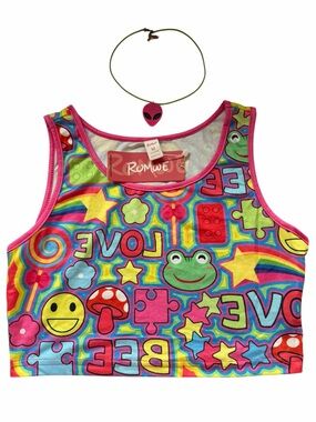 ROMWE Multicolor Neon Graphic Crop Tank with alien necklace